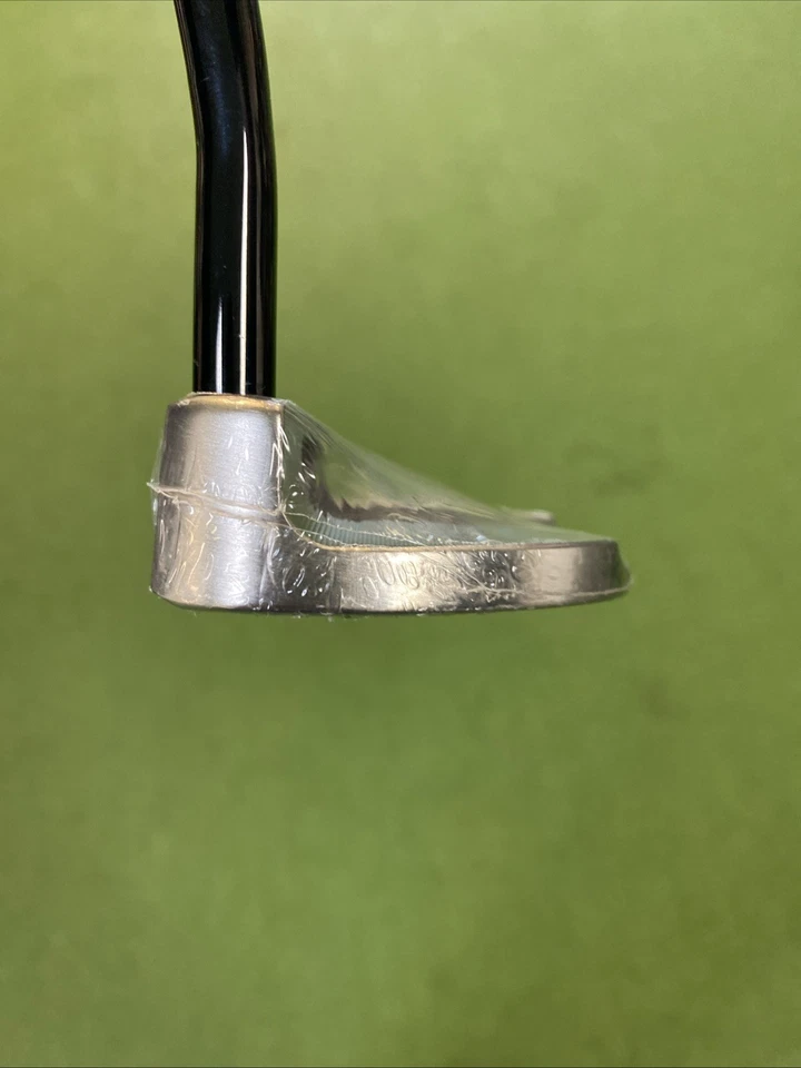 New Mizuno M-Craft Omoi 03 35” Mallet Putter + HC - Image 3 of 4