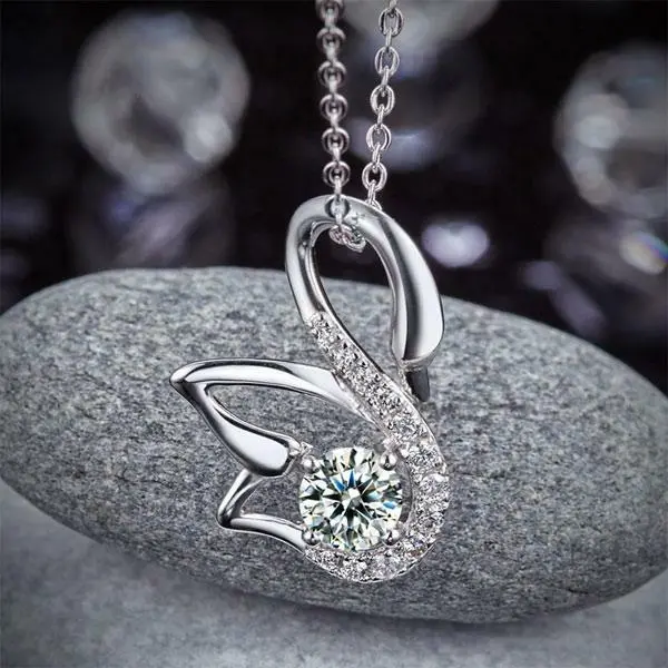 0.5Ct Round Cut Simulated Diamond Swan Pendant Necklace 14k White