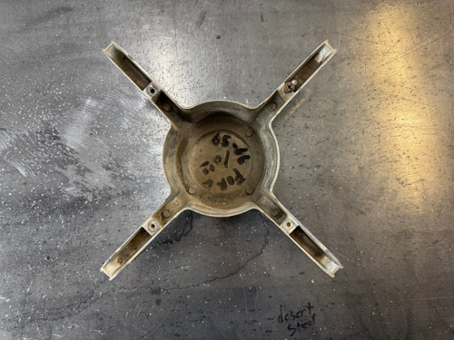 1965 FORD GALAXIE 500 HUB CAP CENTER SPINNER - Picture 4 of 8