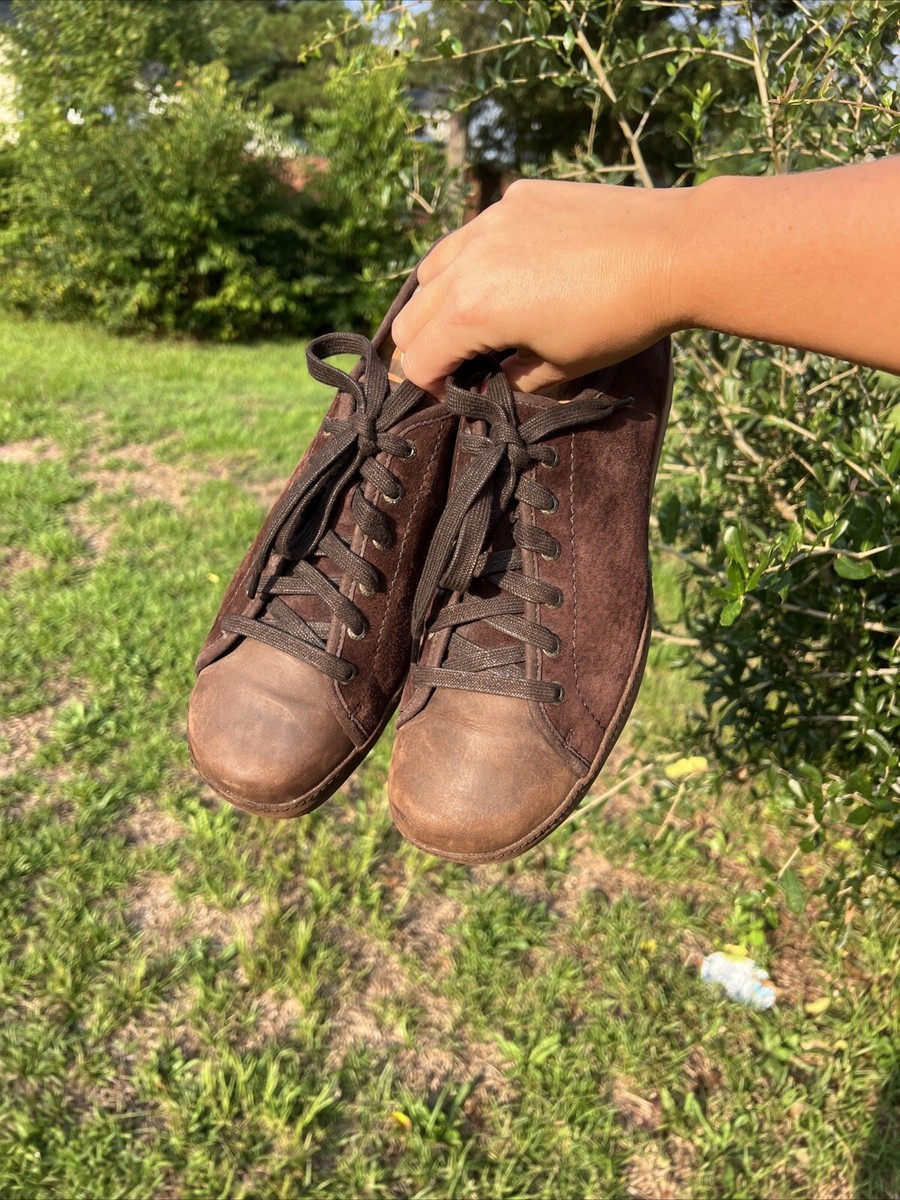UGG Australia Men’s Brown Suede Lace-Up Casual Shoes Size 11-11.5 - Pre-Owned Brown UGG Lace Up Boots for Men for Sale | Shop New & Used  main image 3