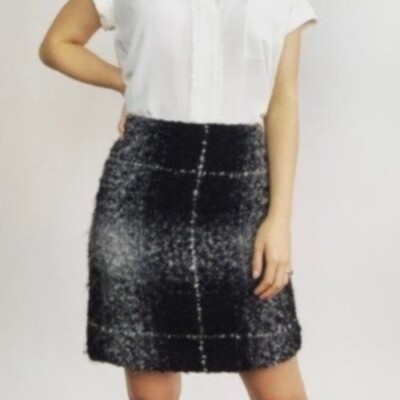Akris Punto Wool alpaca Blend Black Gray Skirt US Size 8 NWT $440