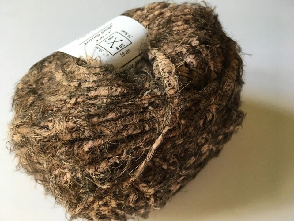 Berroco Marmot Yarn #3731 Morganite Beige Brown Fur-Like Nylon 50gr 93y faux fur - Image 4 of 4