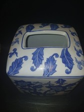 Vintage Chinoiserie Blue and White Floral Porcelain Square Tissue Box Cover