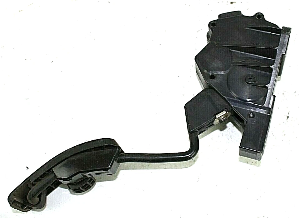Conjunto de pedal de acelerador Subaru Tribeca 2008-14 OEM P/N 36010XA020 Foto 3 de 4