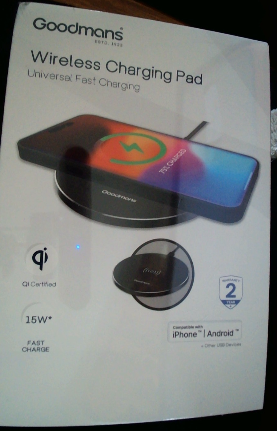 Goodmans Wireless Charging Pad. 15W Fast Charge. iPhone & Android. Qi certified.