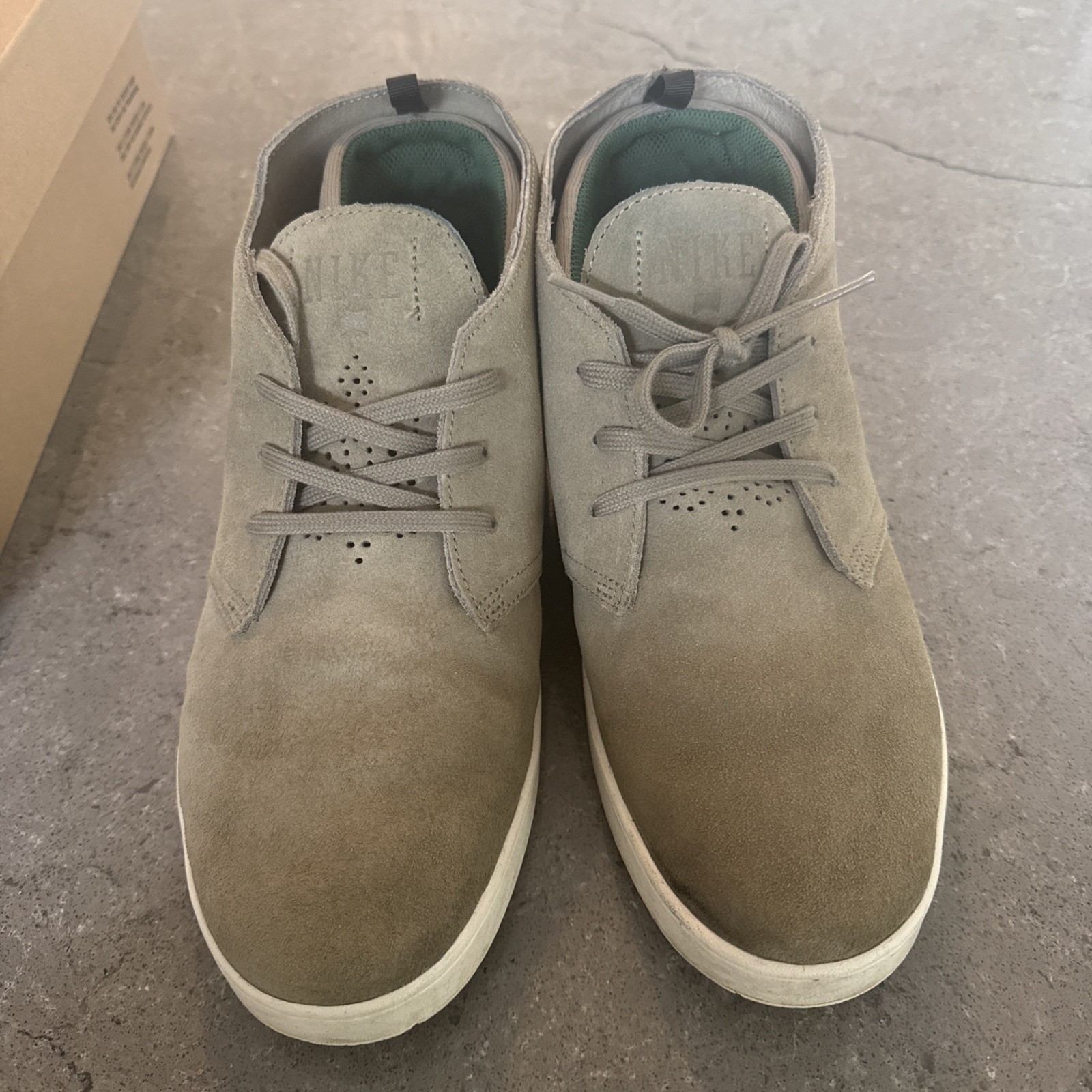 Nike SB Hybrid Boot Cal Surf Mens Size 11 Suede Matt Olive