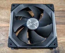 Lian li Uni Fan SL120 Black 800-1900RPM 120MM