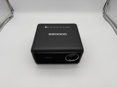 GooDee AC571 4K Smart Projector WiFi Bluetooth Full Set Tested Working