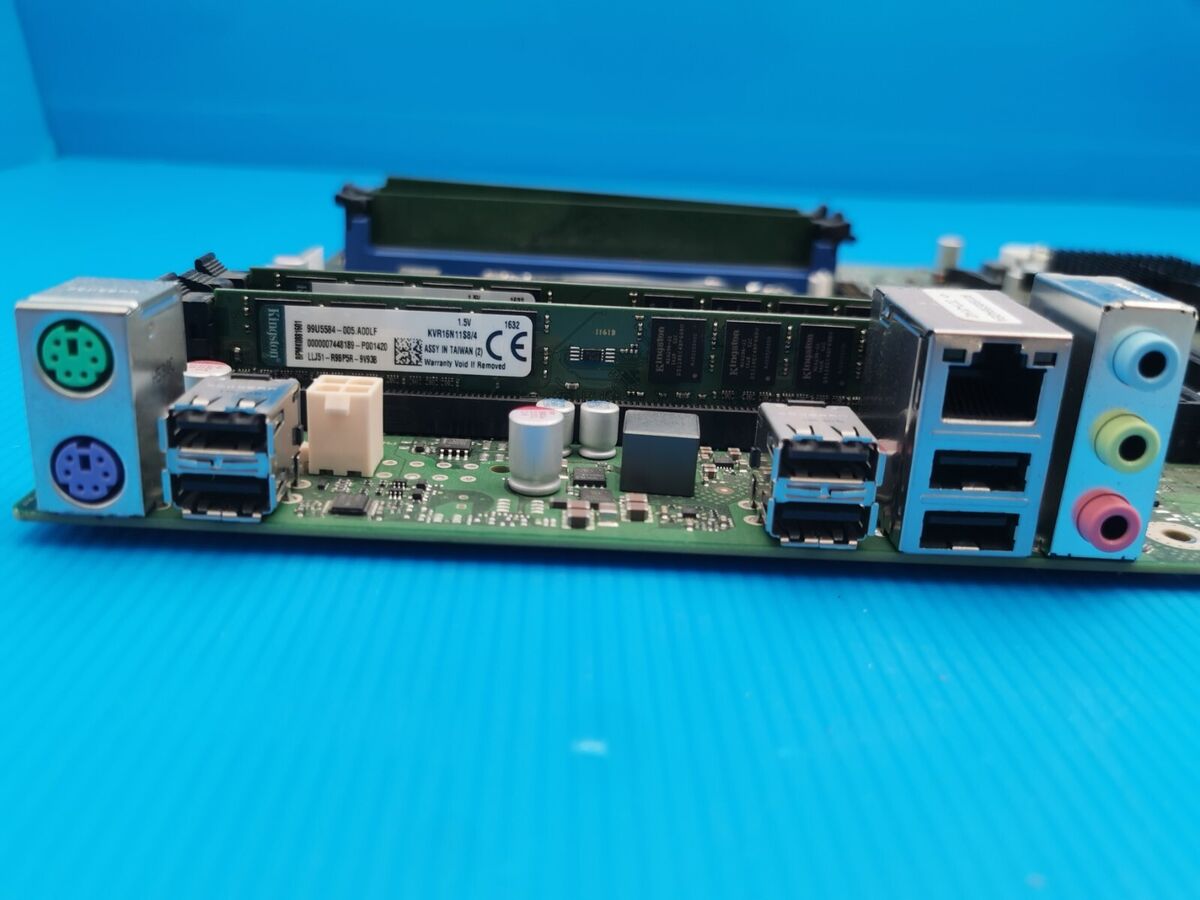 Fujitsu D3128-B25 GS 1 Intel C600 Sockel 2011 ATX Mainboard Fujitsu D3128-B25 GS 1 Intel C600 Sockel 2011 ATX Mainboard
