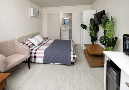 6m x 3.3 Tiny Home, Granny Flat, Mobile Cabin, Steel Frame not a Container Home - Picture 6 of 6