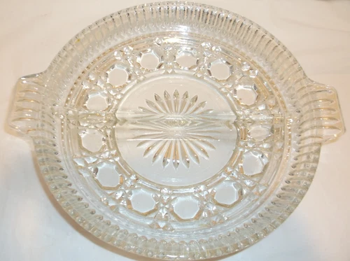 VINTAGE ROUND DIVIDED RELISH TRAY  Indiana Glass Royal Brighton Button & Cane