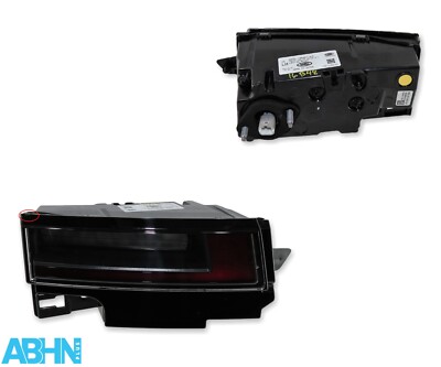 R8D213A421BC Range Rover Evoque L551 Genuine Rear Left Tailgate Light RL MY24 8