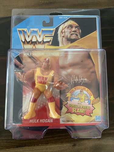 Hasbro WWF WWE MOC Hulk Hogan Series 1 MOC w/ Ring...