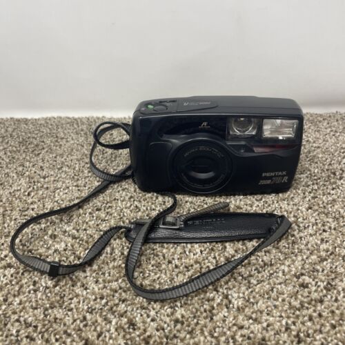 Pentax Zoom 70-R 35mm Point And Shoot Auto Focus Film Camera UNTESTED