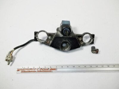 KAWASAKI 93 ZX11 NINJA UPPER FORK CLAMP & SWITCH 44039-1200-10