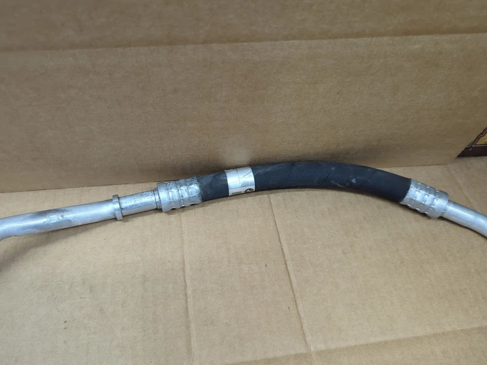 2009-11 BMW 335d Suction Pipe Evaporator-Compressor AC Line/Hose 9209714 9170114 - Image 4 of 4