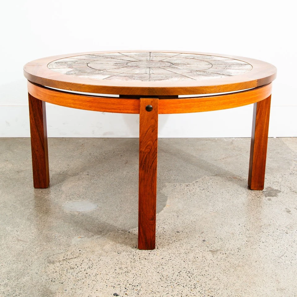 Mid Century Danish Modern Coffee Table Round Rosewood Tile Circular Signed Mcm Foto 3 de 4