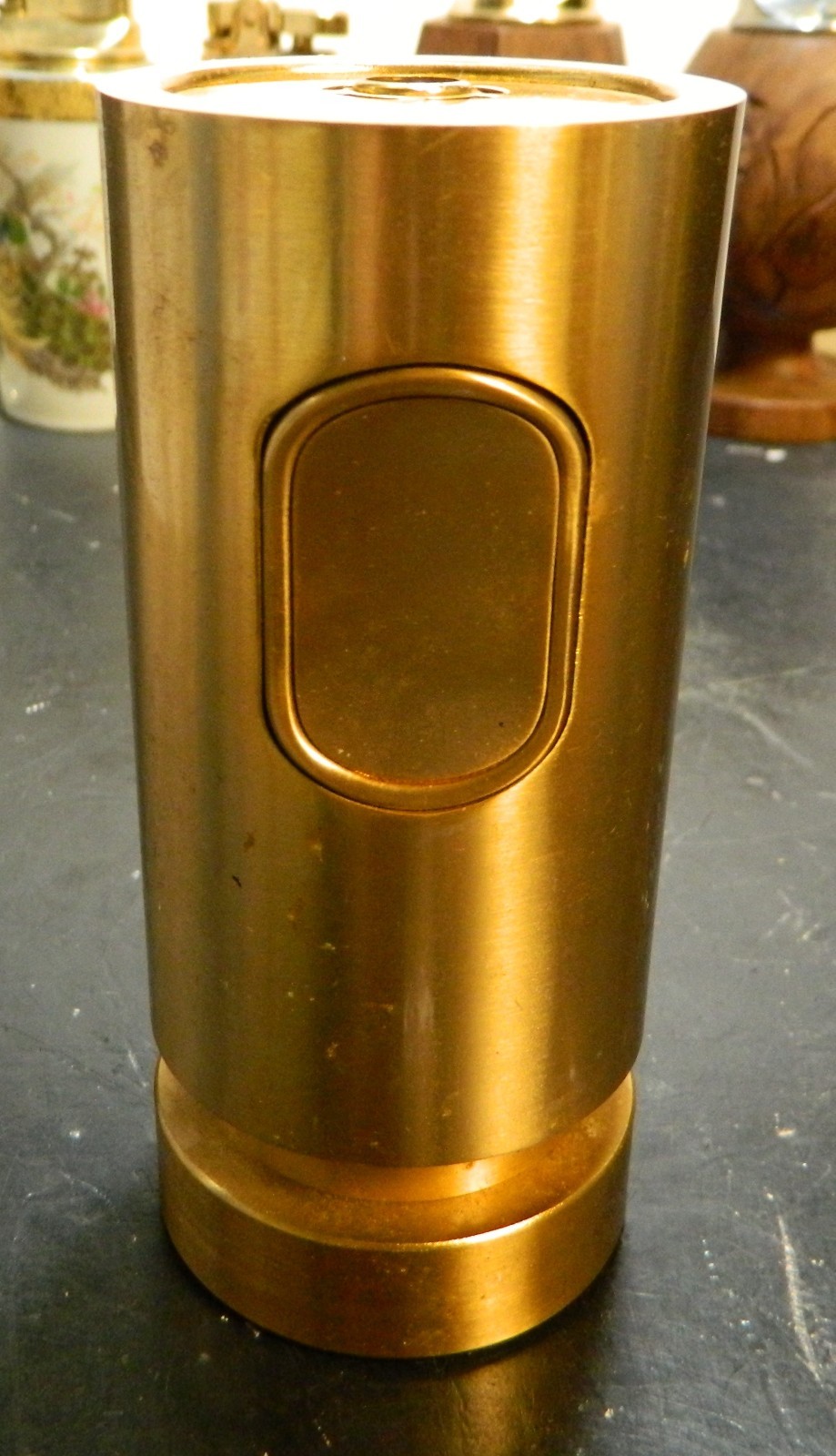 4.61"x2.13"x2.13" Vg