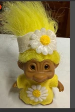 3” Unbranded Troll Doll With Yellow Hair, Eyes, Yellow Felt Outfit, Daisies