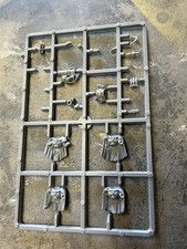Warhammer 40K: Space Marine Bits On Sprue