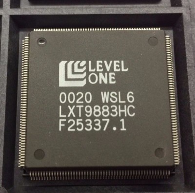 (1 PIECE) LXT9883HC, LEVEL ONE Communications Advanced 10/100 Unmanaged Repeater