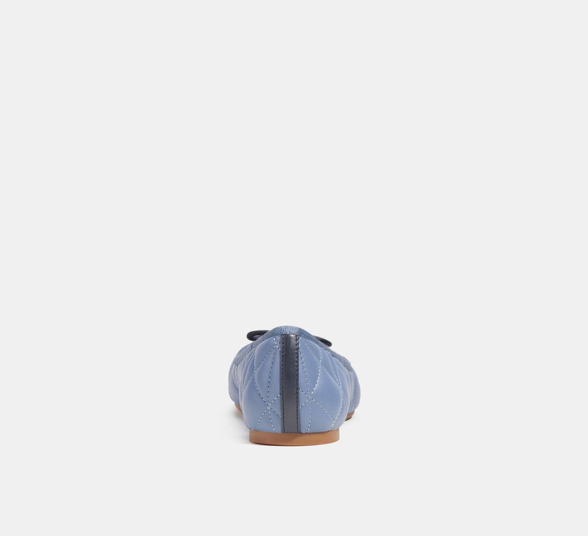 【COACH】ALLYSON QUILTEDフラット シューズ  CK424 COACH Allyson Quilted Ballet in Natural | Lyst