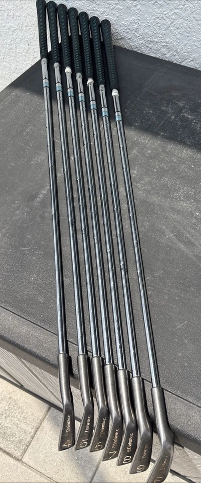 Empuñaduras Daiwa Unipower perimetrales ponderadas 4-PW regulares Daiwa ejes de acero de colección Foto 3 de 4