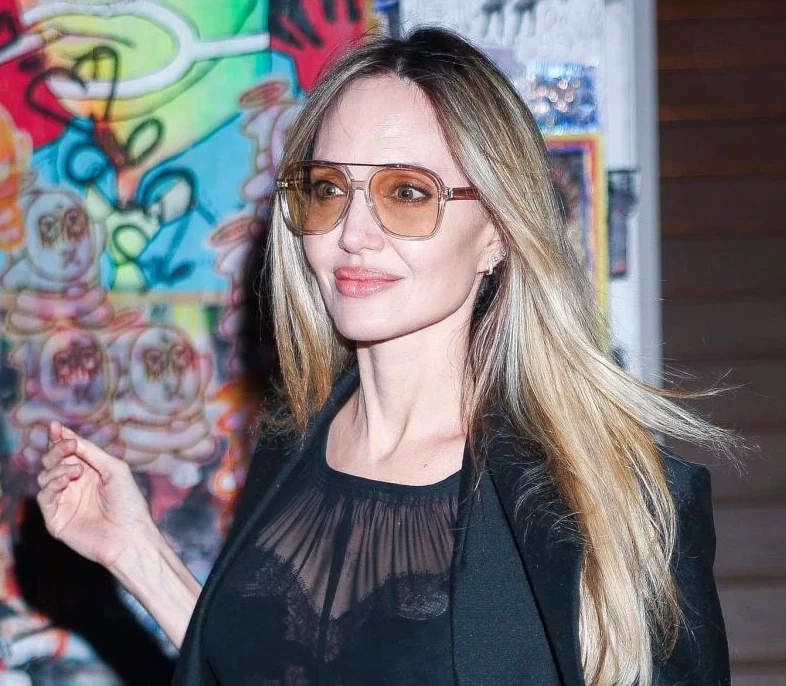 Saint Laurent SL 545 Black/Light Yellow (001) Sunglasses - Image 3 of 4