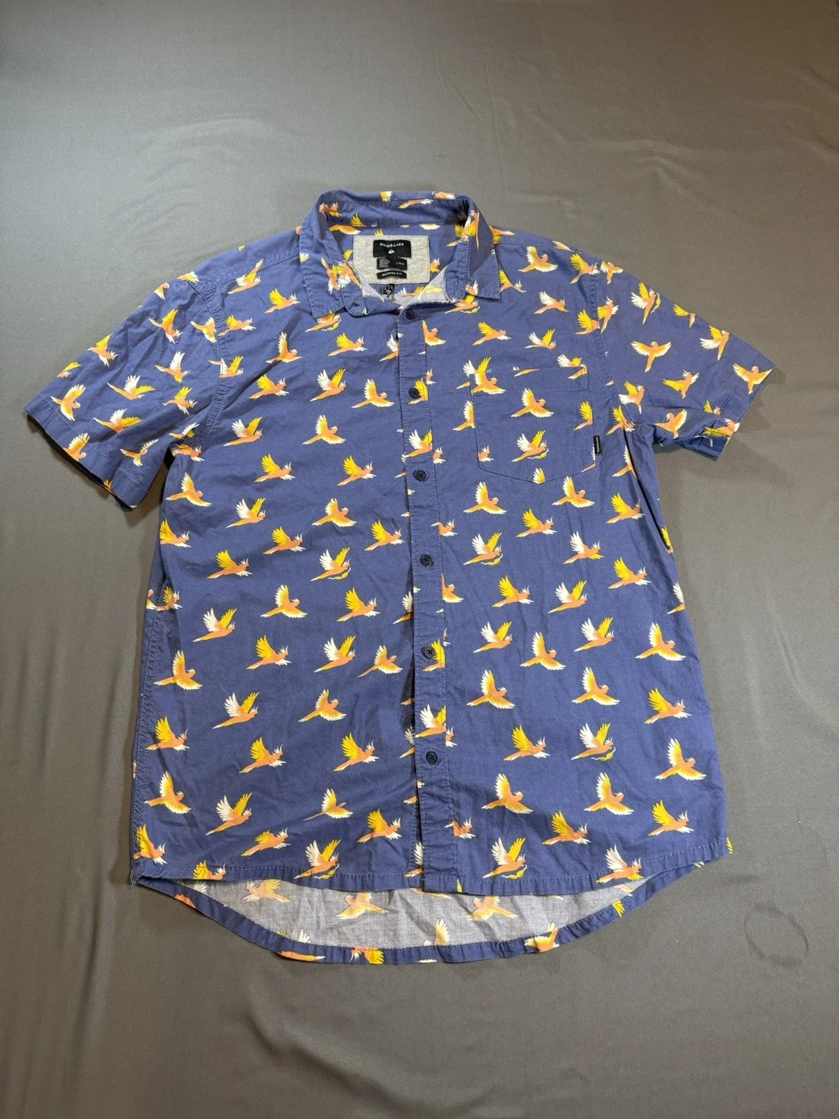 Quiksilver Button Up Shirt Mens Large Blue Tropical Bird Print Short Sleeve