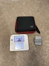 Nintendo 2DS Handheld Game System WAP-002 White / Red - Games SD Card Mario Kart