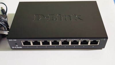 D-LINK DES-108 10/100 8-Port (8 Port) Fast Ethernet Switch