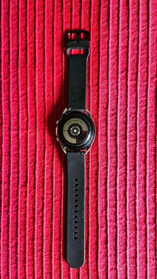 Samsung Galaxy Watch3 Classic, foto 2 de 4