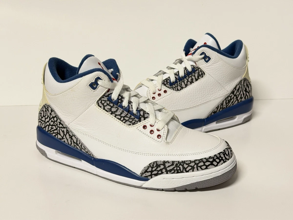 Nike Air Jordan 3 True Blue 2009 International Release Deadstock Size 9.5 New Air Jordan 9 Retro Low - University Blue/University Blue  main image 2