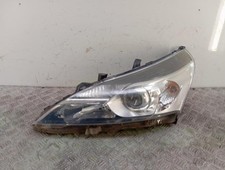 Feu avant (phare) Toyota VERSO