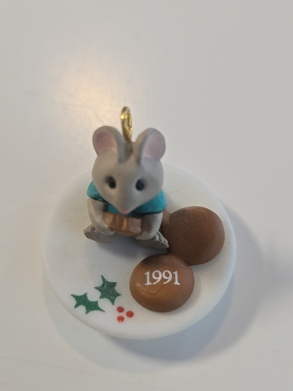 Hallmark Miniature Ornament 1991 Tiny Tea Party 1 out of a 6 piece