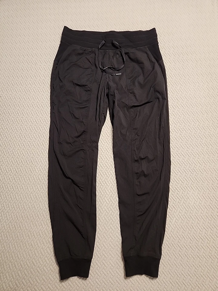 Lululemon Dance Studio Mid Rise Jogger Full-Length-Kordelzug Schwarz Größe 8 - Bild 1 von 4