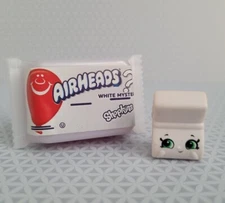 Shopkins Real Littles Snack Time: Season 17 Wally White Airheads RL6-018 SPECIAL
