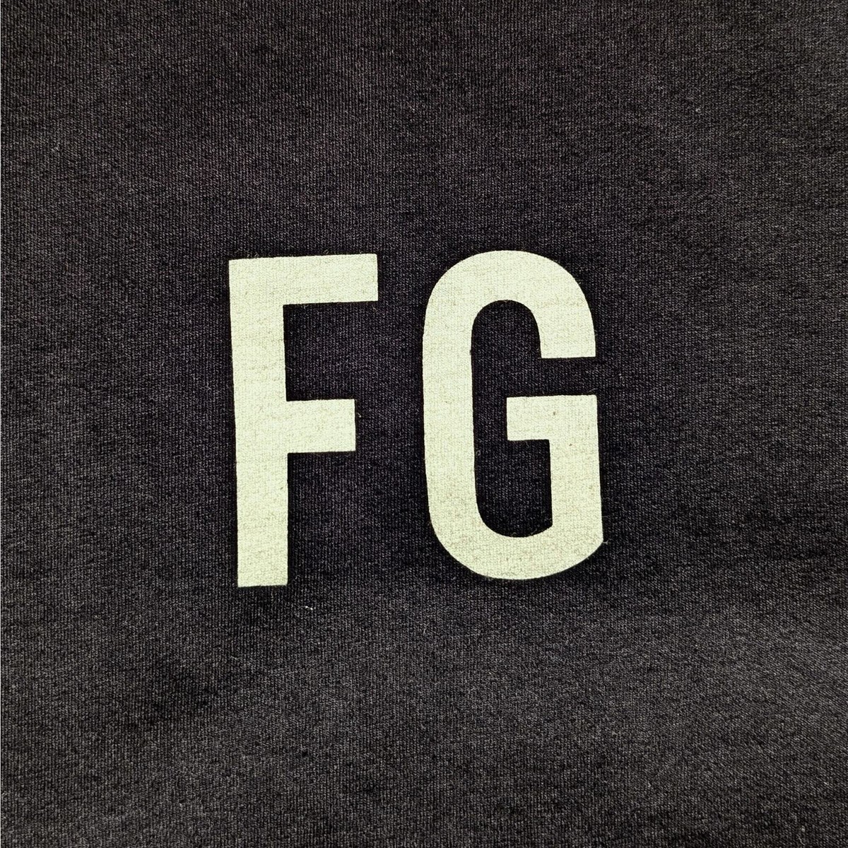 Fear of God Long Sleeve Tee-Shirt FG Logo Black - Medium | eBay