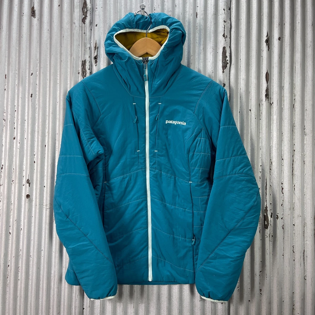Patagonia Nano Puff Hoody Jacket Womens S blue insulated coat