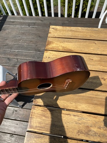 Vintage Regal Ukulele Uke Made In Chicago NICE - Picture 9 of 10