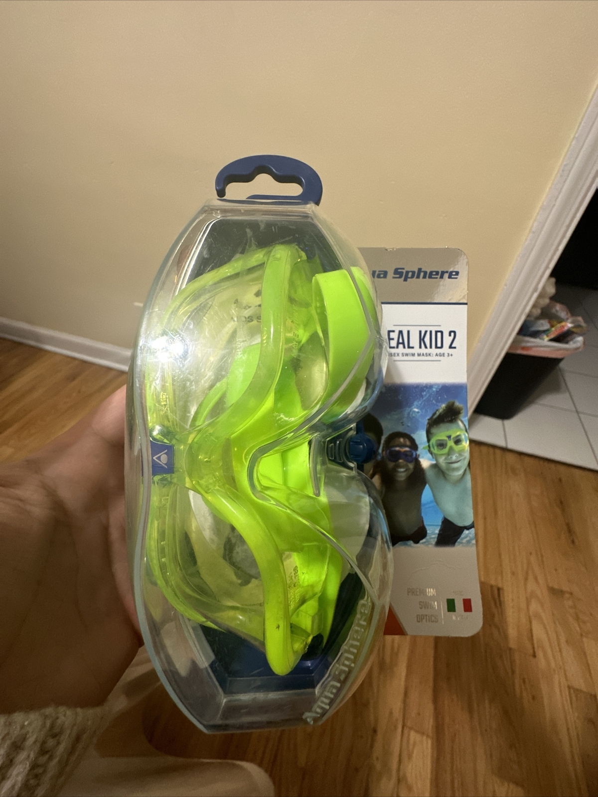 Clear Lens Aqua Sphere Kids Goggles Review Aqua Sphere Seal Kid