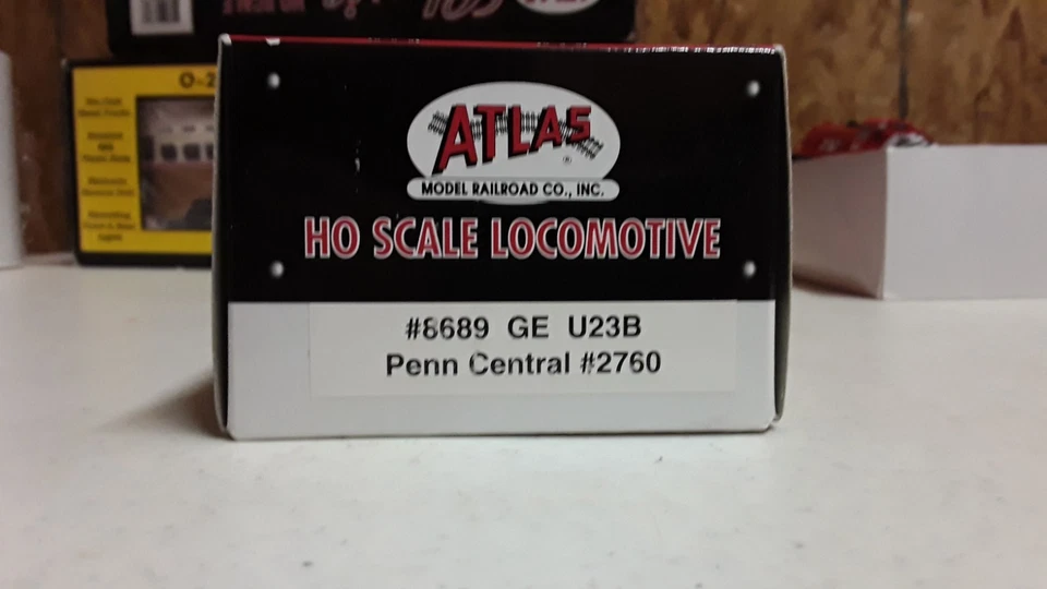 ATLAS HO 8689 GE U23B PENN CENTRAL DIESEL LOCOMOTIVE 2760 - RUNS GREAT (AA-341 - Image 4 of 4