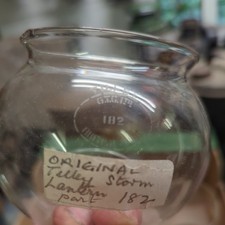 VINTAGE TILLEY GTC 182 TL / PL53 / WL TABLE LAMP  OLDER ONION GLASS GLOBE 