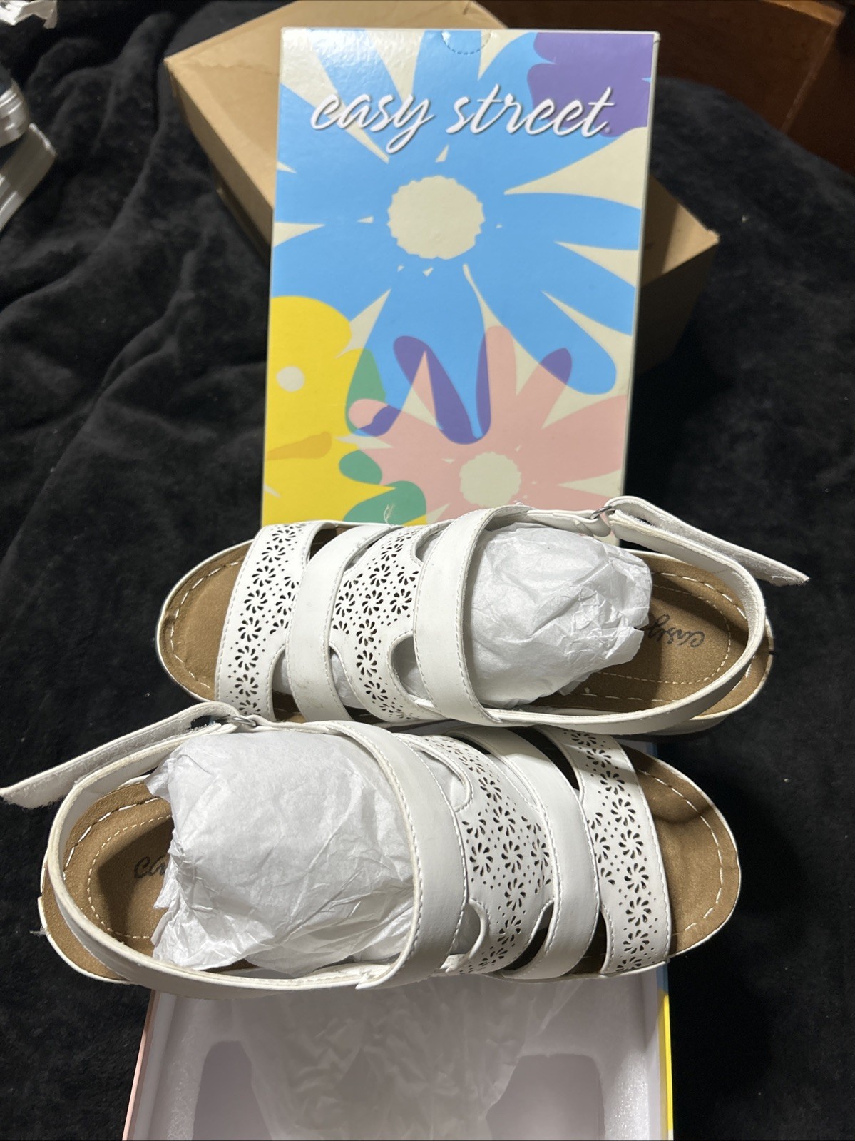 Easy Street Women's