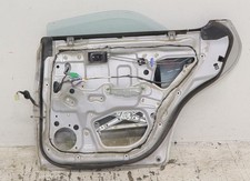 Porte arrière et accessoires Subaru IMPREZA