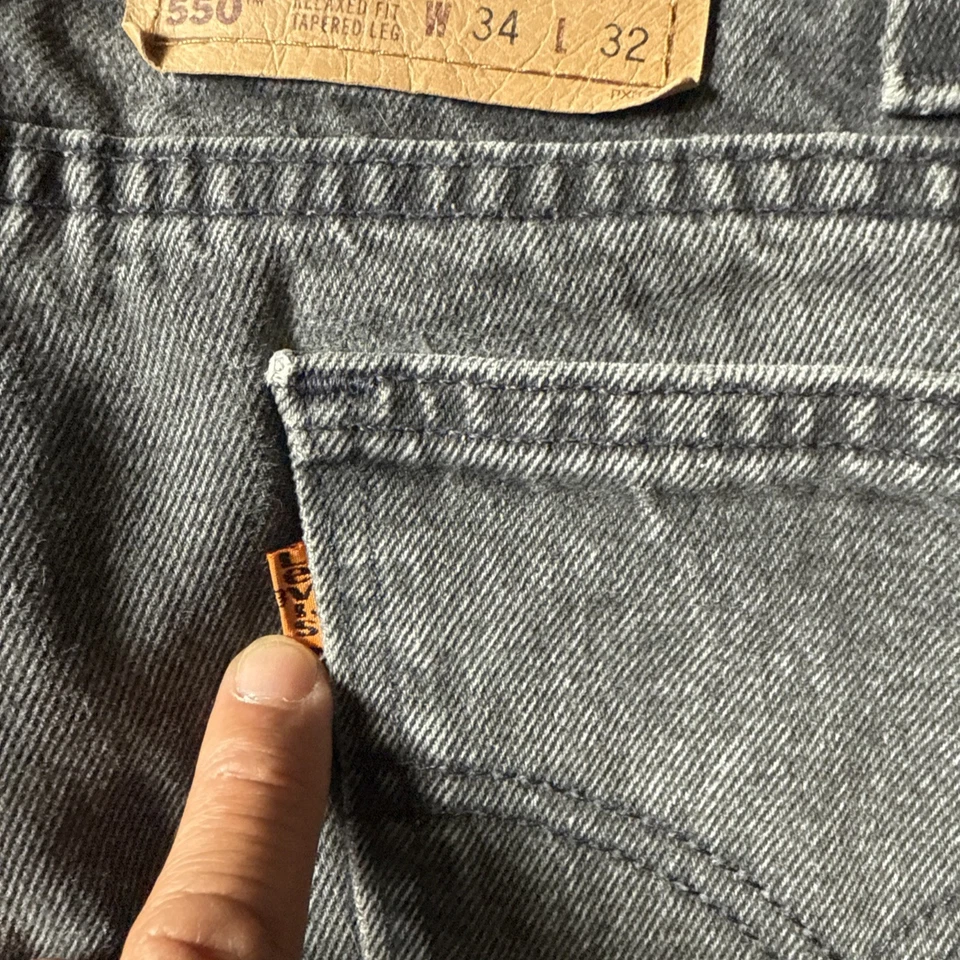 Винтажные оранжевые вкладки Levis 550 черные. 34x32. Датировано 10/1995 сделано в США. - Изображение 3 из 4