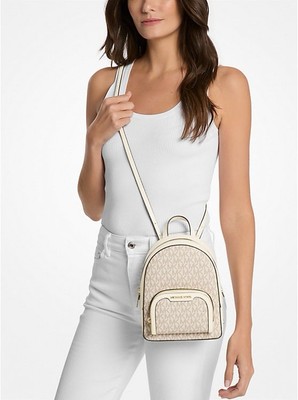 Michael Kors Jaycee XS Convertible Zip Pocket Backpack Bag  display picture 1