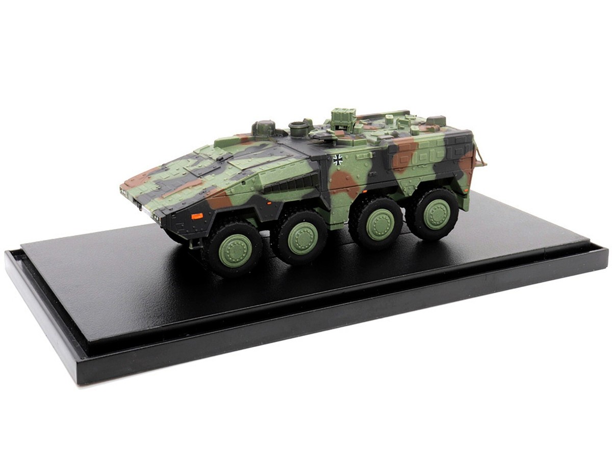 GERMAN BOXER A2 MRAV CAMOUFLAGE 1/72 SCALE MODEL BY DRAGON MODELS