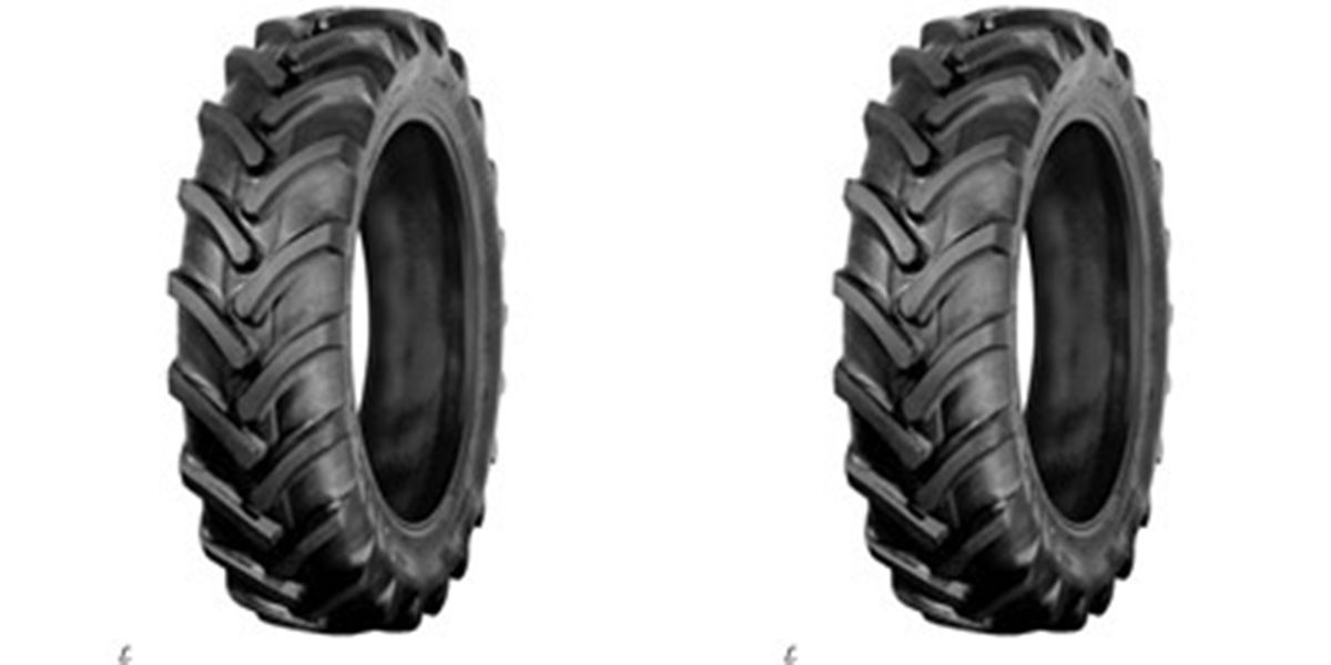 TWO 8x16 R1 Bar Lug Terramite Backhoe FORD-NEW HOLLAND 1120