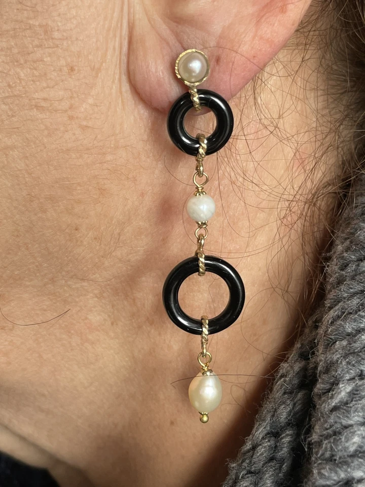 Orecchini pendenti con perle naturali e onice - Immagine 4 di 4